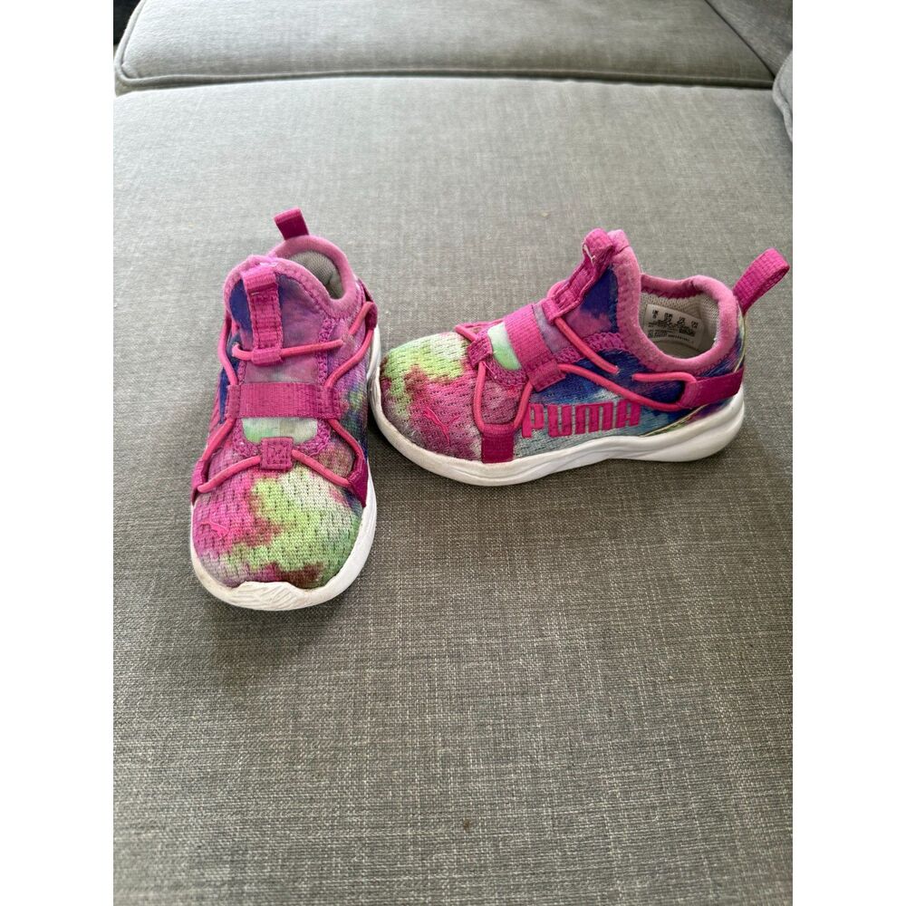 PUMA softride rift abstract tennis shoes 6C